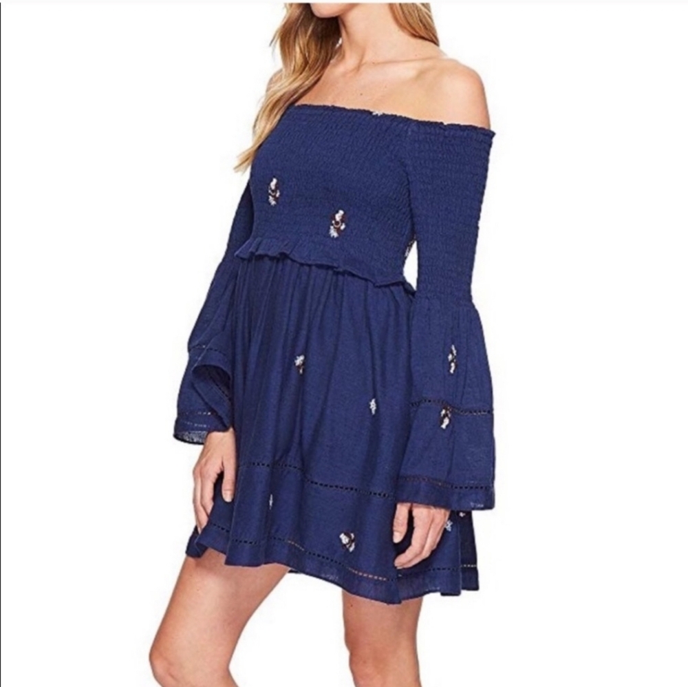 Free People Embroidered off the shoulder dress Blue with Flowers S/M